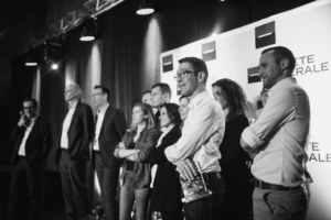 Atypix - Photo-Reportage - Convention Socie╠üte╠ü Ge╠üne╠ürale - 103 (HD)